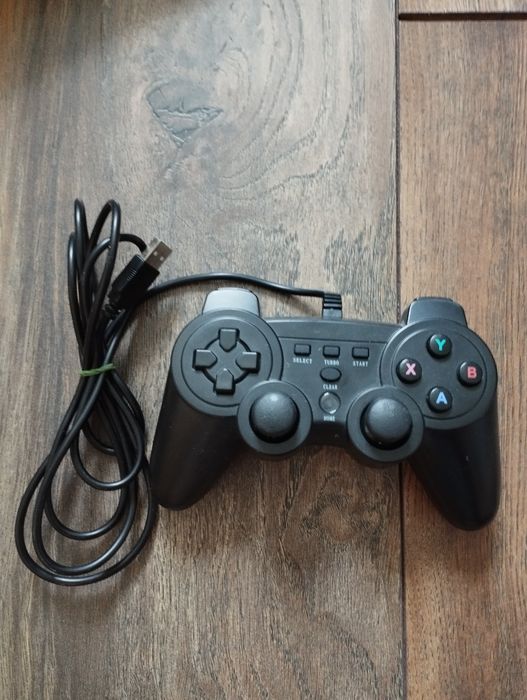 Контролер за Компютър