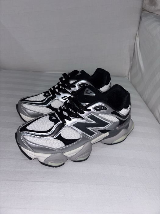 New Balance 9060  Culoare Unica!