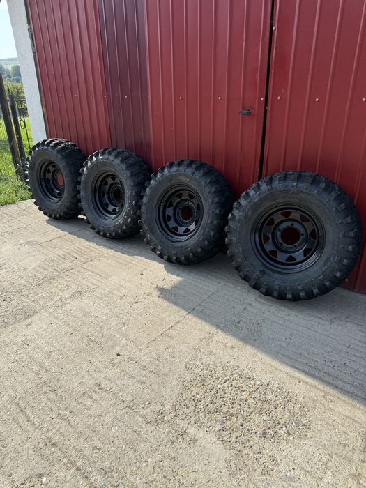 Roti cu anvelope 31x10,50r15