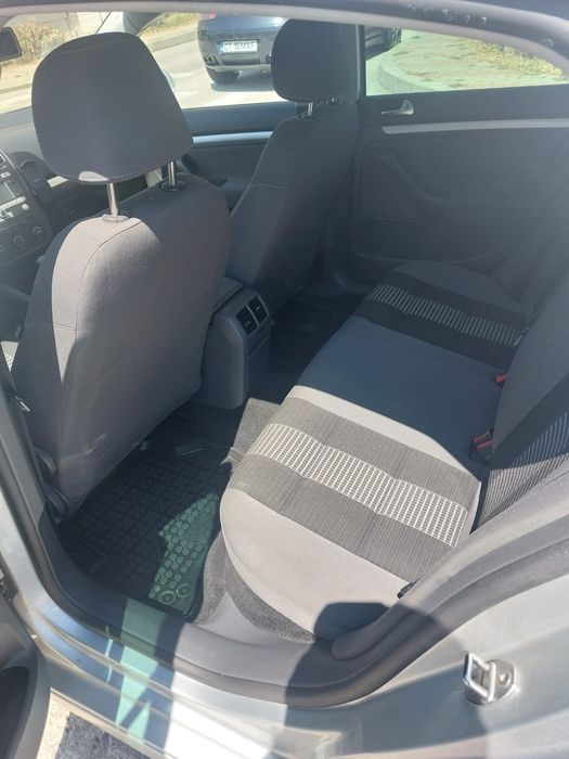 Vând  Volkswagen Jetta