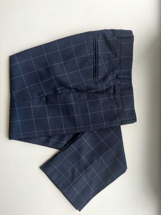 Продам классический костюм