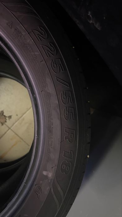 Продам резину 225/55/18 летние