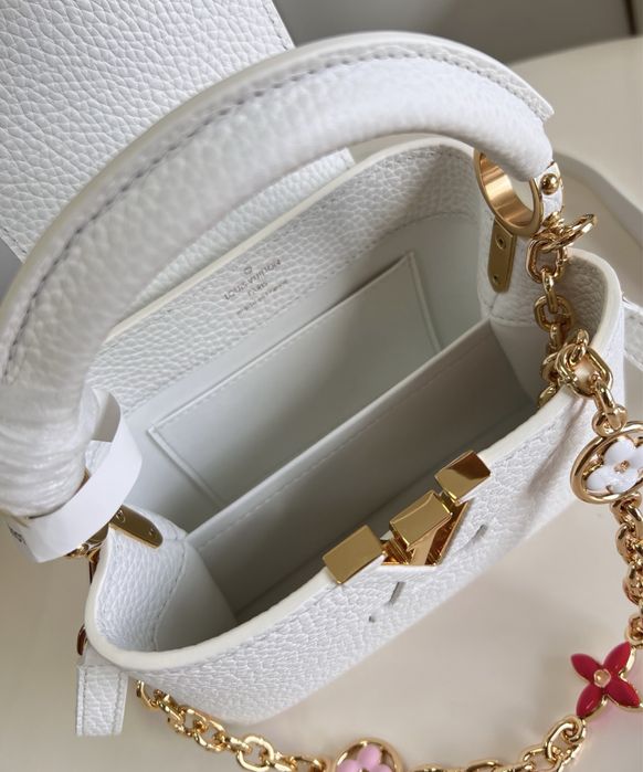 Louis Vuitton Capucines