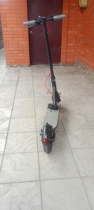 Продам электросамокат Micmax