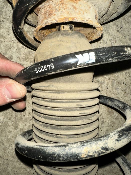 Амортисьори за Mazda 323/ мазда 323