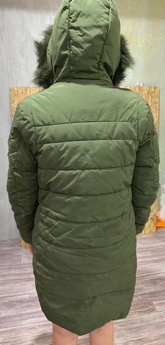 Срочно дёшево продам пуховик