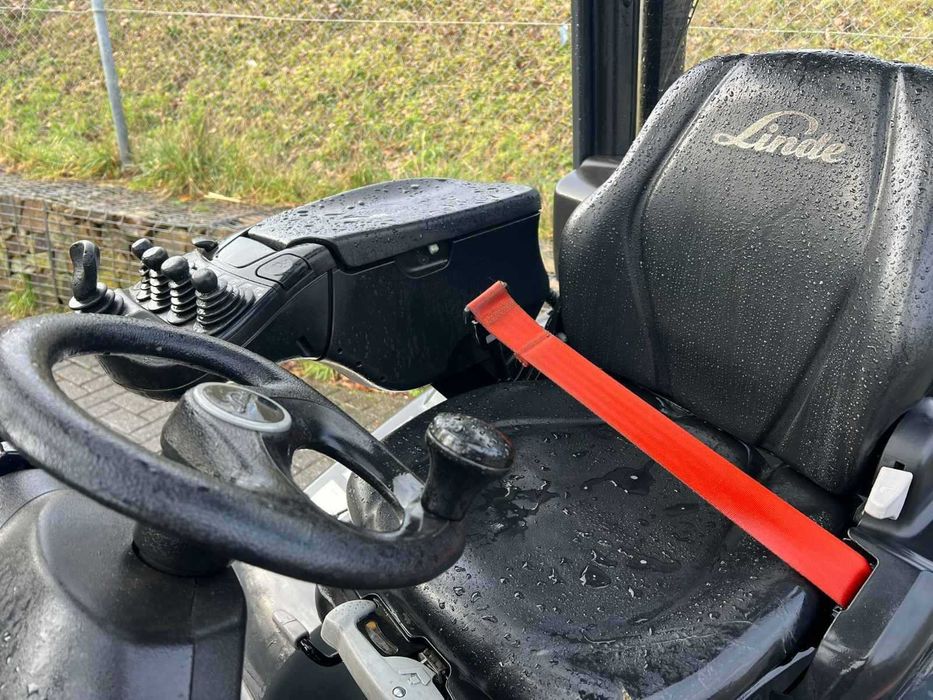 Мотокар Linde H18T