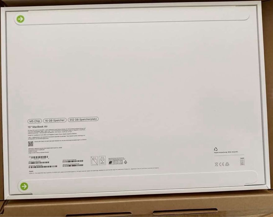 Продавам Макбук 15 Air
