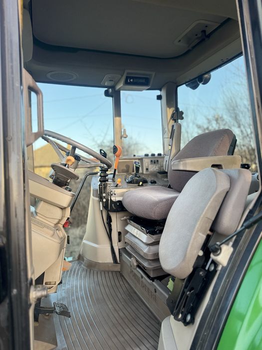 Tractor John Deere 6125 M cu Incarcator frontal profesional Mailleux