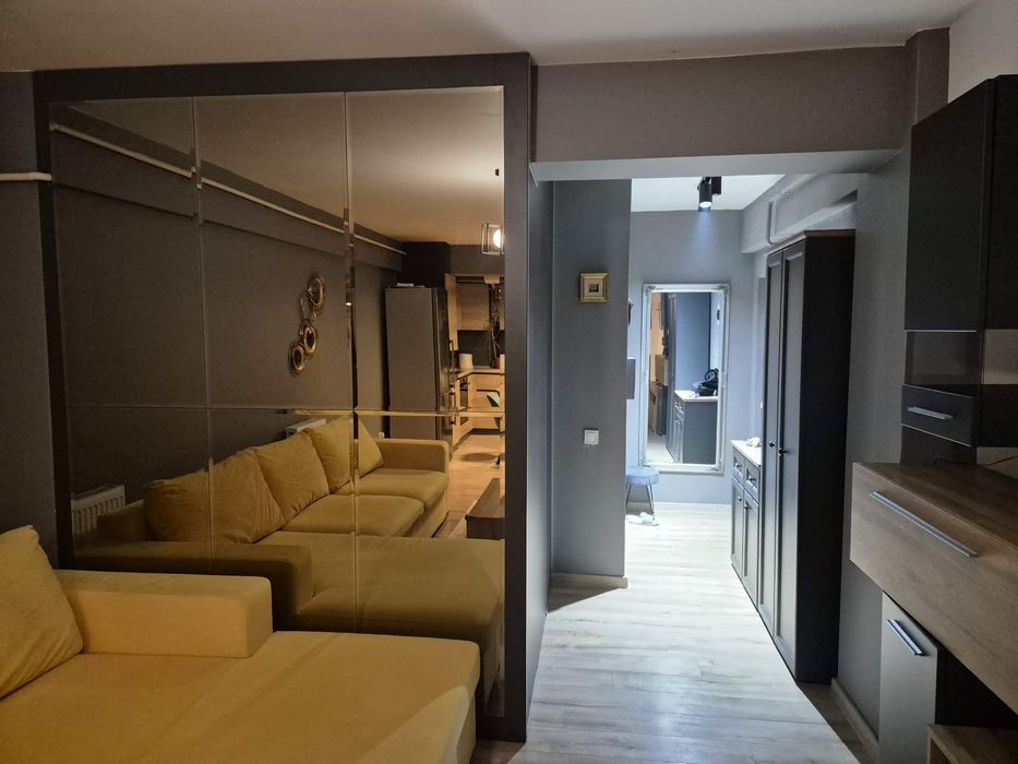 Apartament cu 2 camere zona Nicolina