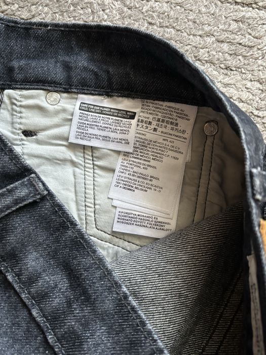 Джинсы levis 501 две пары