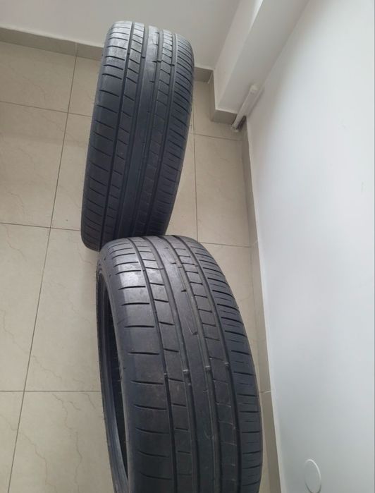 Anvelope Dunlop 255/45 zr20 dot 2023 de vara, aproape noi