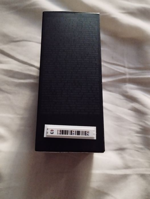 парфюм от Armani