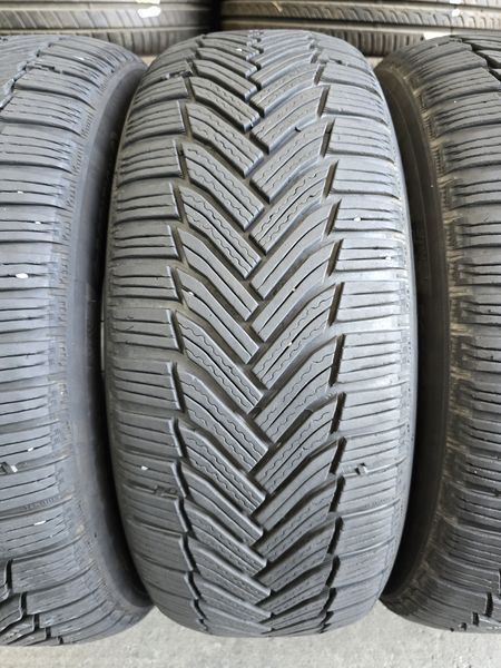 225/55/17 MICHELIN 4бр