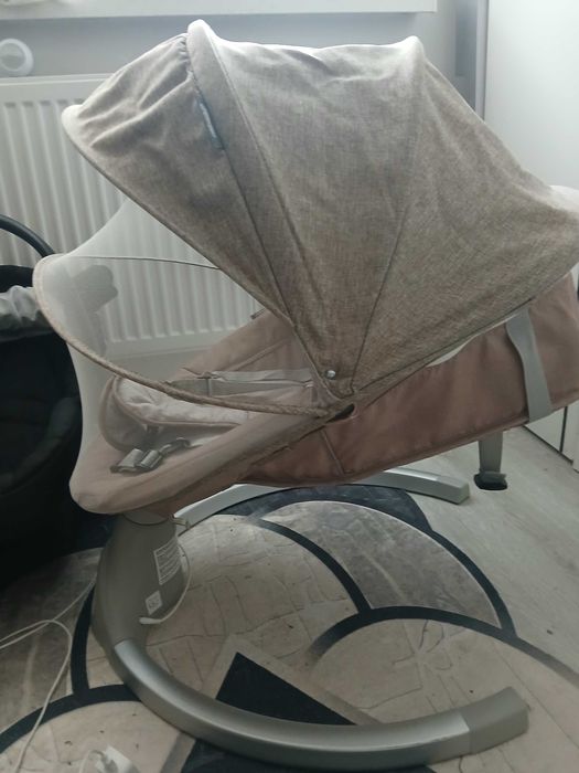 Бебешка електрическа люлка