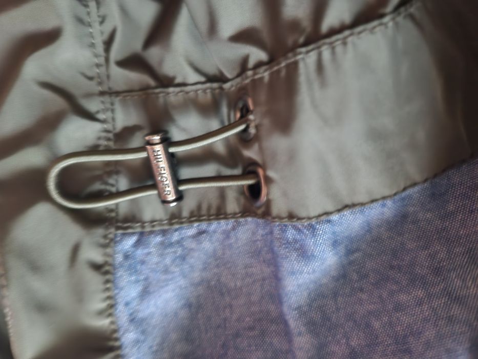 Tommi hilfiger яке в цвят зелен размер XL