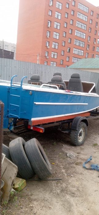 Продам катер Амур - м
