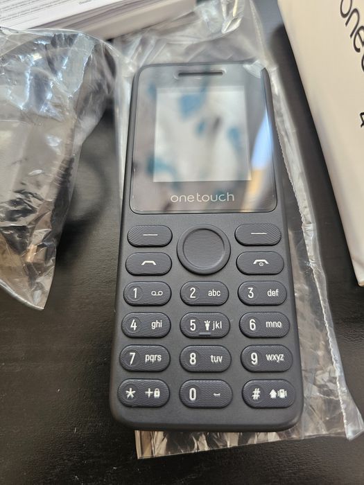 Телефон TCL onetouch 4041