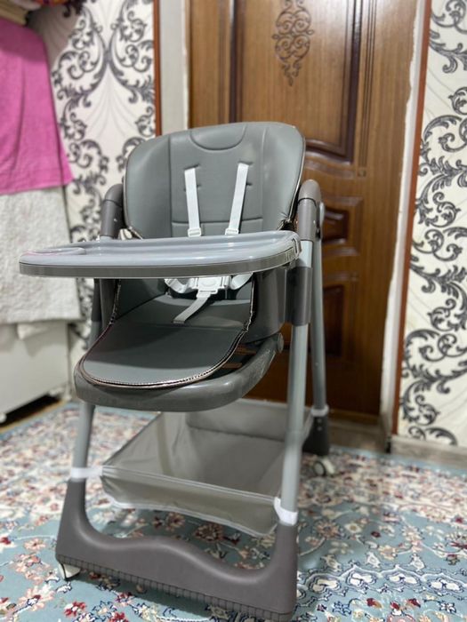 Столик для кормления