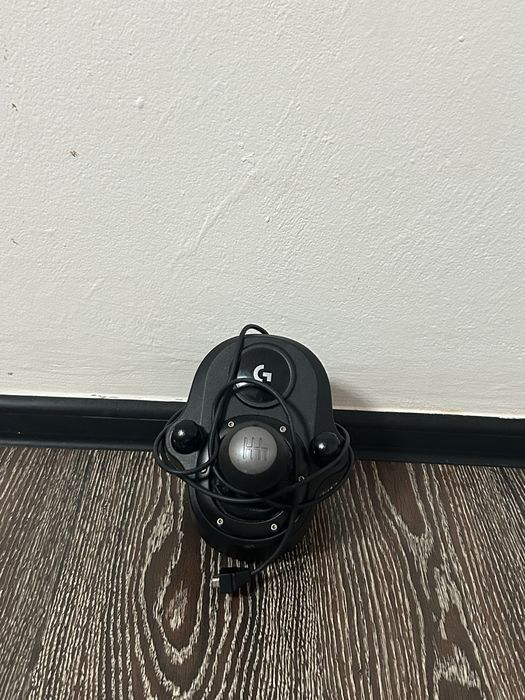 Продавам logitech g29 ново