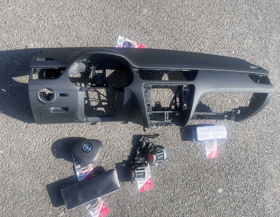 Skoda Octavia 3 kit airbag volan pasager plansa de bord set centuri