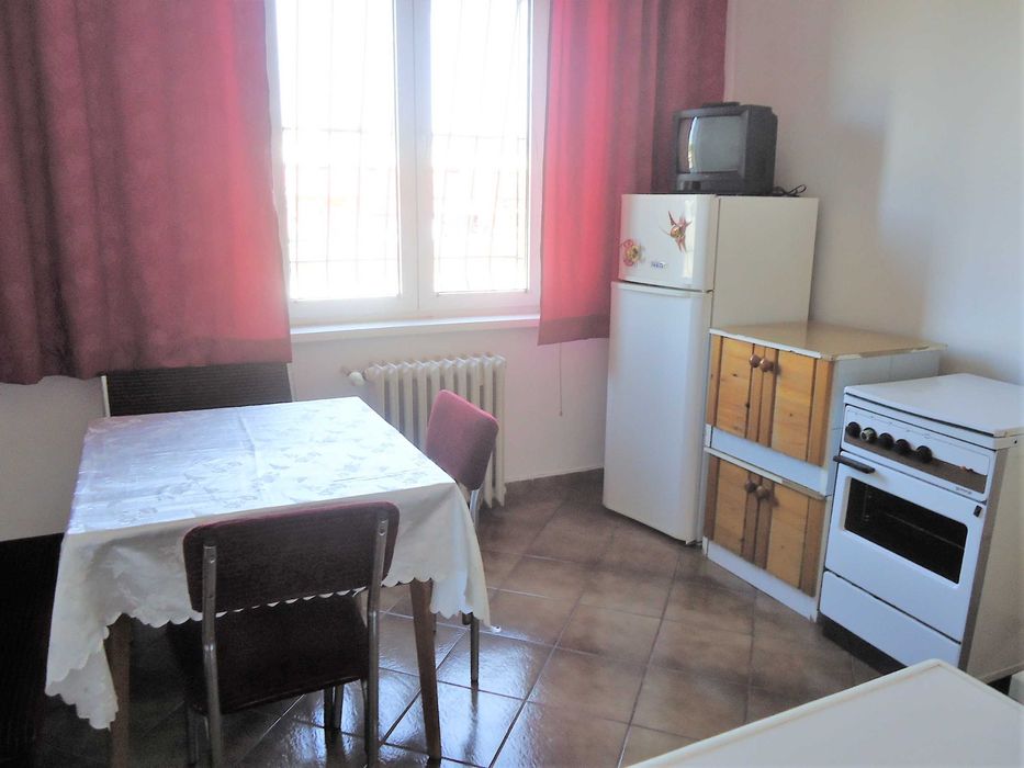 Дава се под наем Двустаен апартамент в София, Център - 80 кв.м за 400 € - Снимка #1