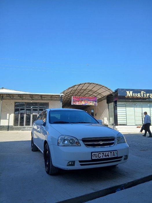 Chevrolet Lacetti / Gentra 2013