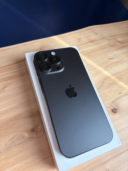 Apple iphone 16 pro max 512gb esim 93%