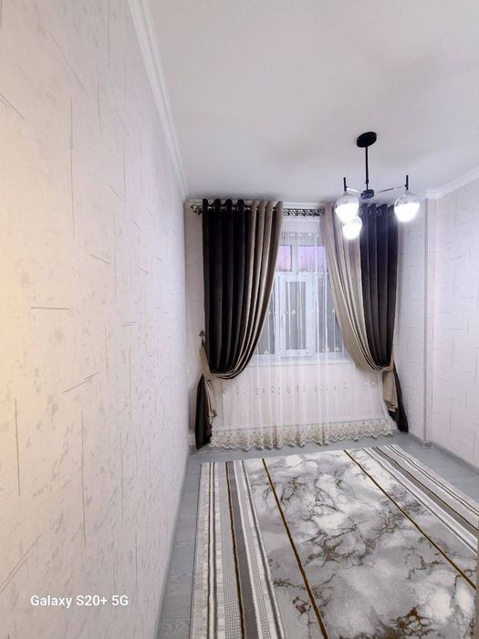 Продаётся 2х переделанно 3х комнатная квартира на 3м этаже в 4х этажно