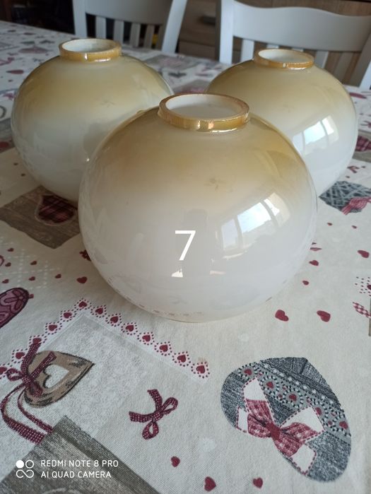 Плафони за полюлей