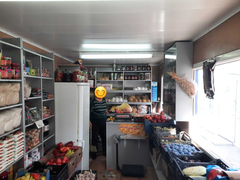 Магазины и бутики · 13 м²