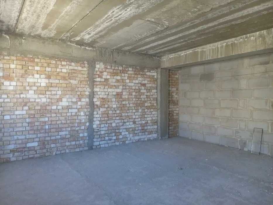 Grand City, продается коробка 42м2 черновая отделка