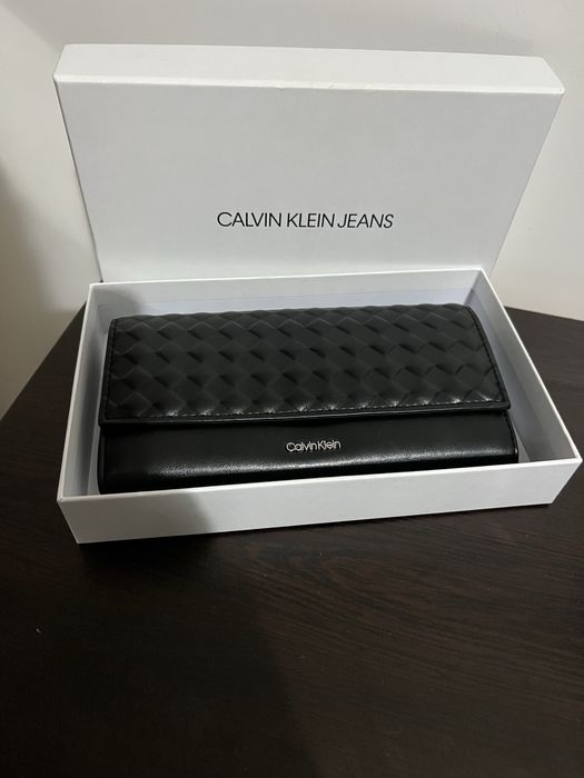 Дамско портмоне Calvin Klein