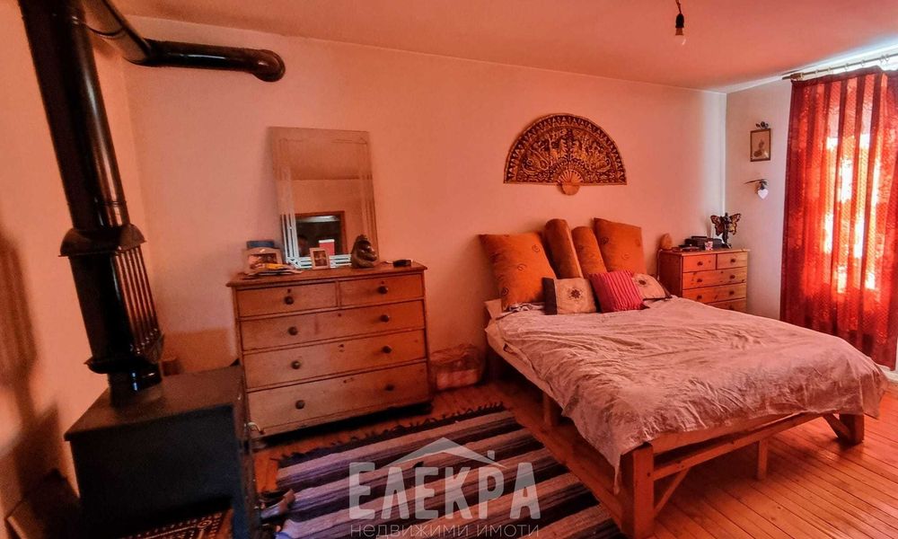 Продава се Къща в Варна, Център - 140 кв.м за 328 €/кв.м - Снимка #8