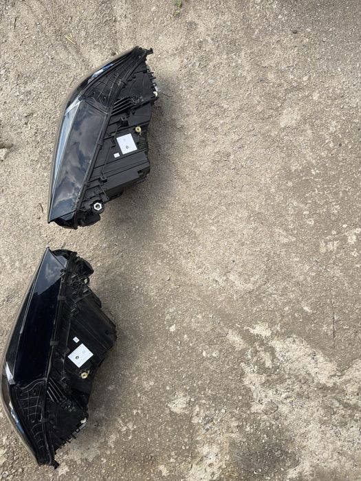 Комплект фарове за BMW (G05/ G06) Facelift