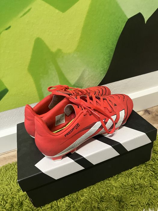 Adidas predator FG/MG