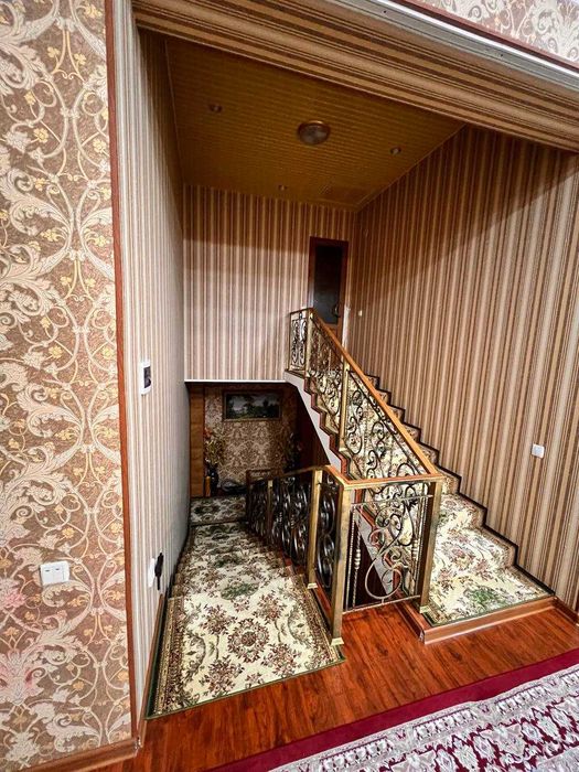 1-ЛИНИЯ 6 сотих Юнусобод тумани Бободехқон махалласи уй сотилади