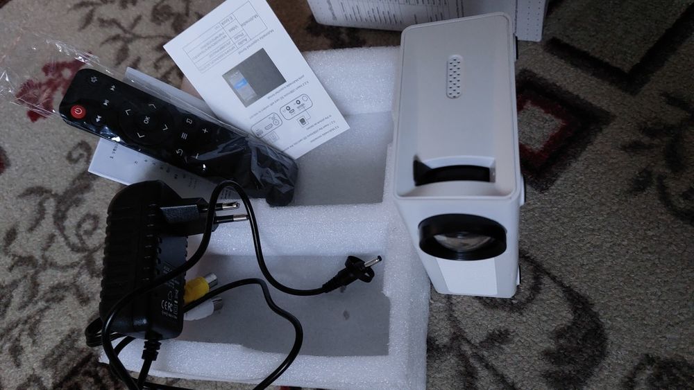 Новый Led проектор