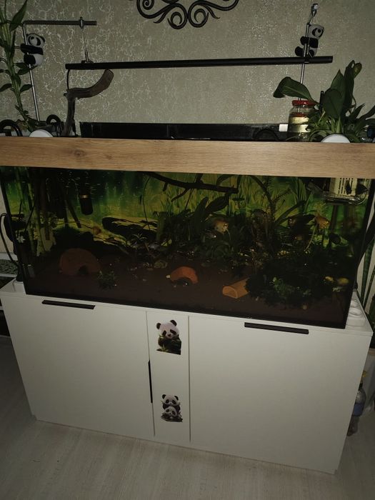 Продаётся аквариум 237 литров