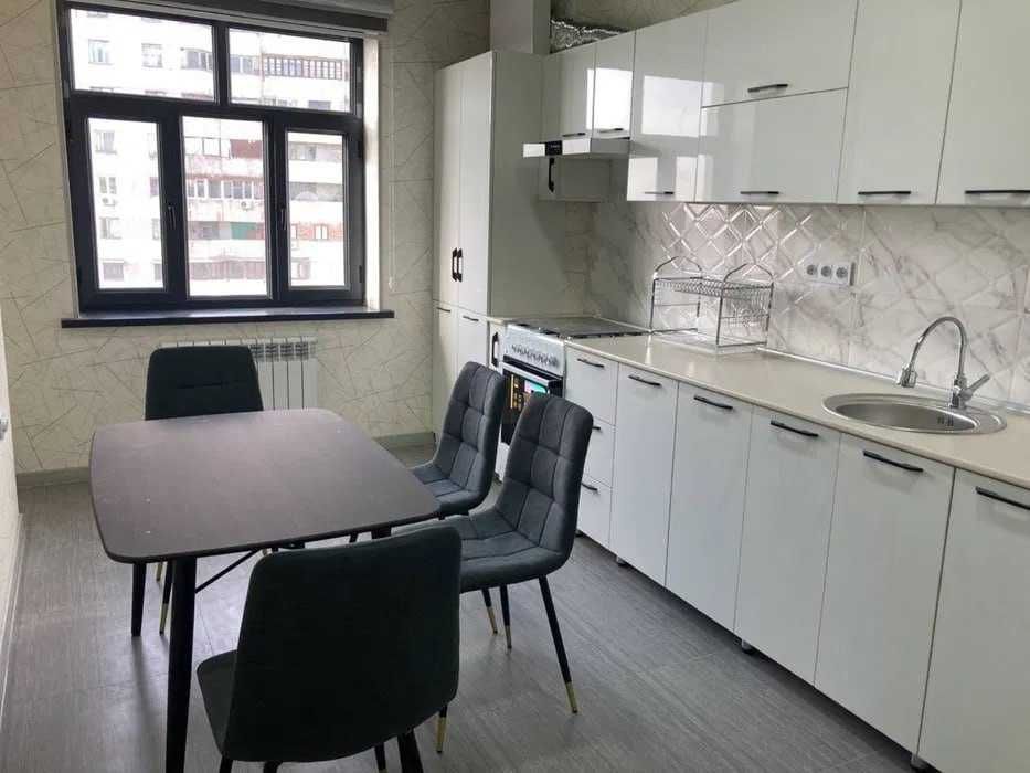 Сдаётся квартира для семьи, на Шайхантахуре, ЖК "Gulobod", ор-р: Чарсу