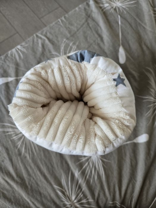 Възглавничка за кърмене