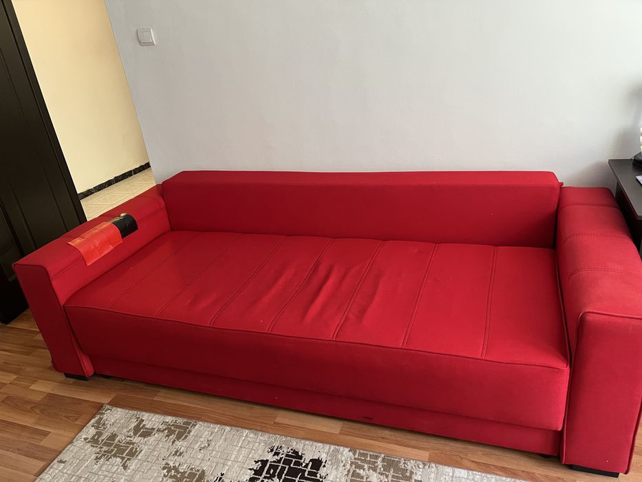 Canapea pentru living