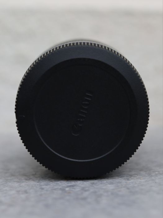 Canon RF 24-50mm IS STM Full frame