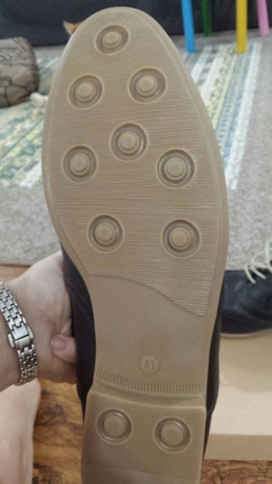 Vand pantofi piele, marime 41 si 42