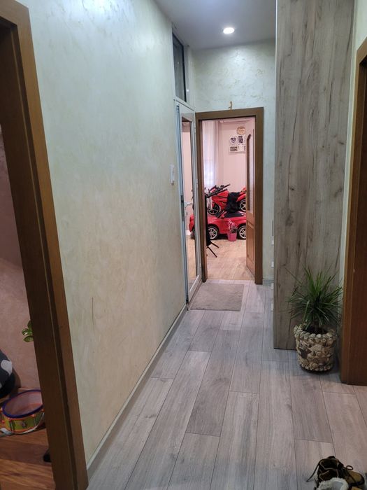 Продава се Тристаен апартамент в Пловдив, Кючук Париж - 80 кв.м за 1116 €/кв.м - Снимка #1