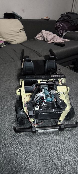 Macheta ARO 240 1:8 completa până la Nr.100