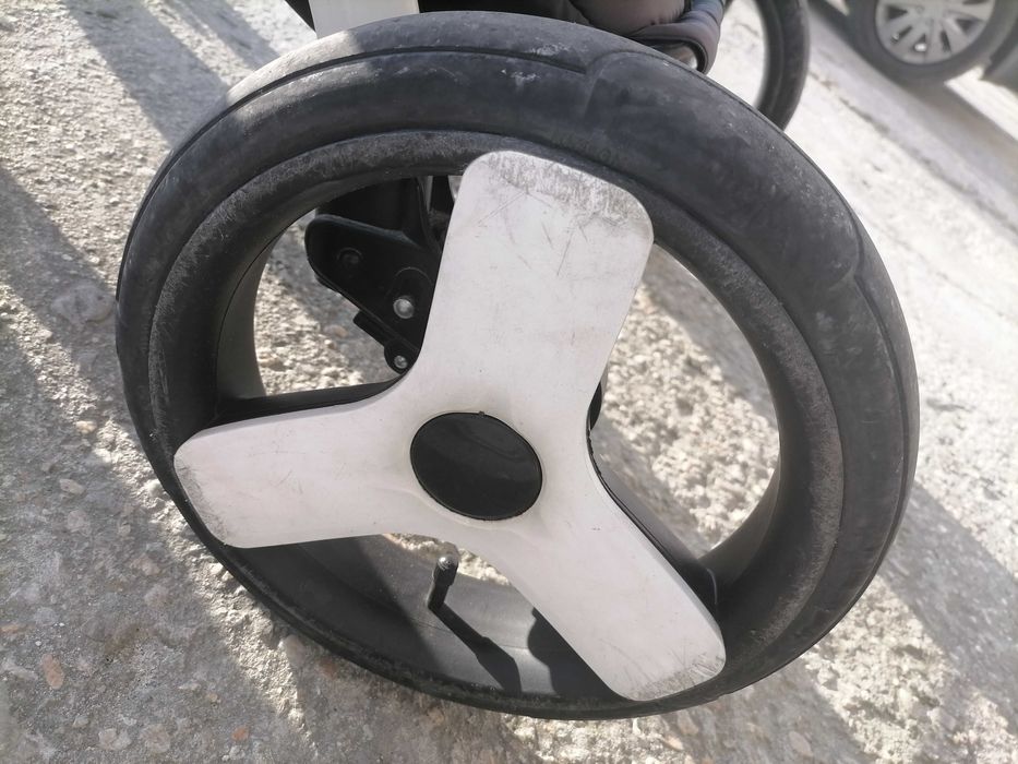 Бебешка Количка Vesta