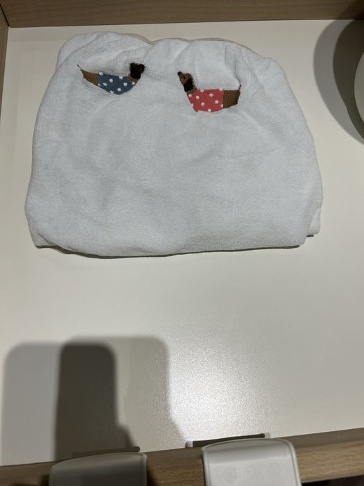 Маса за повиване/повивалник с аксесоари