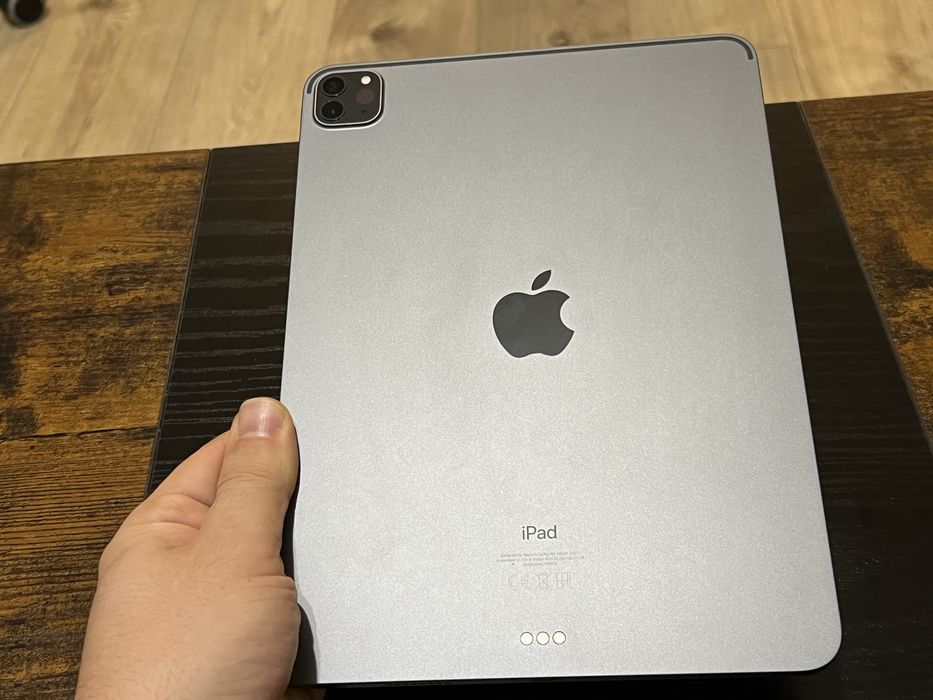 Apple iPad Pro 11” M1 256GB + Apple Pencil 2