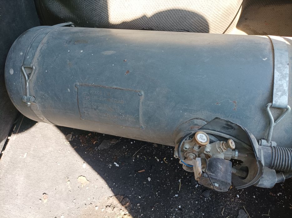 Фолксваген Голф 3 на части 1.6 газ бензин